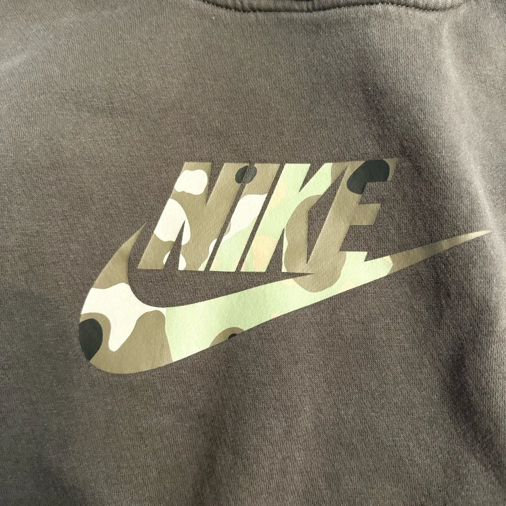 Nike kids black hooded sweatshirt camo‎ logo youth XL
